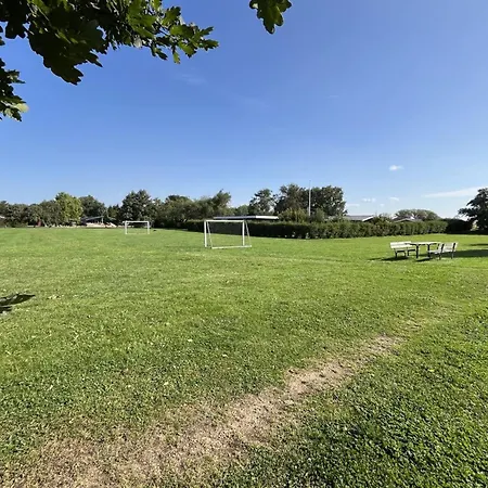 Christian - 600m From The Sea By Interhome בית נופש