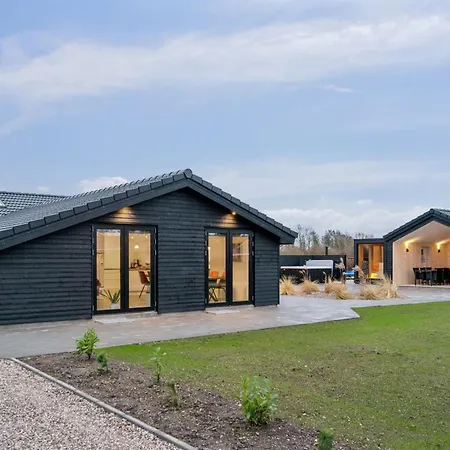 Holiday home Christian - 600m From The Sea By Interhome *