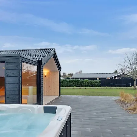 Holiday home Christian - 600m From The Sea By Interhome