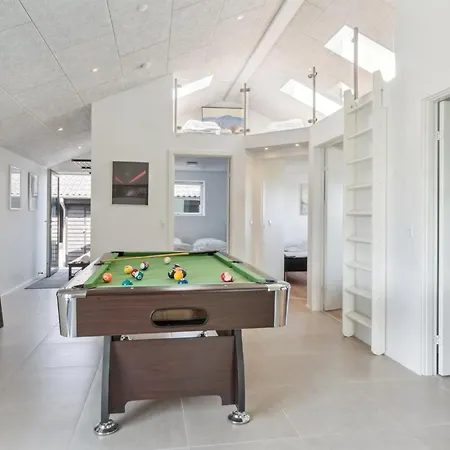 Christian - 600m From The Sea By Interhome *